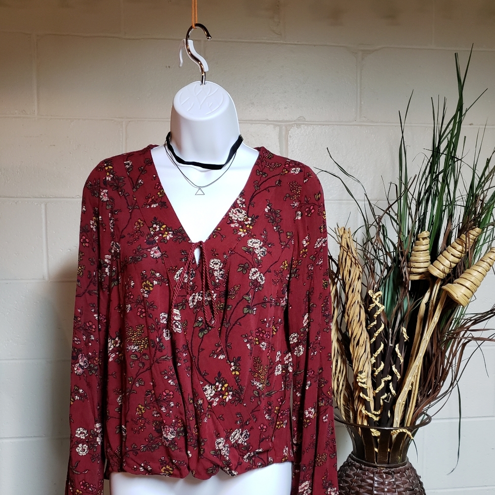 Mossimo Supply Co Top - Picture 1 of 4